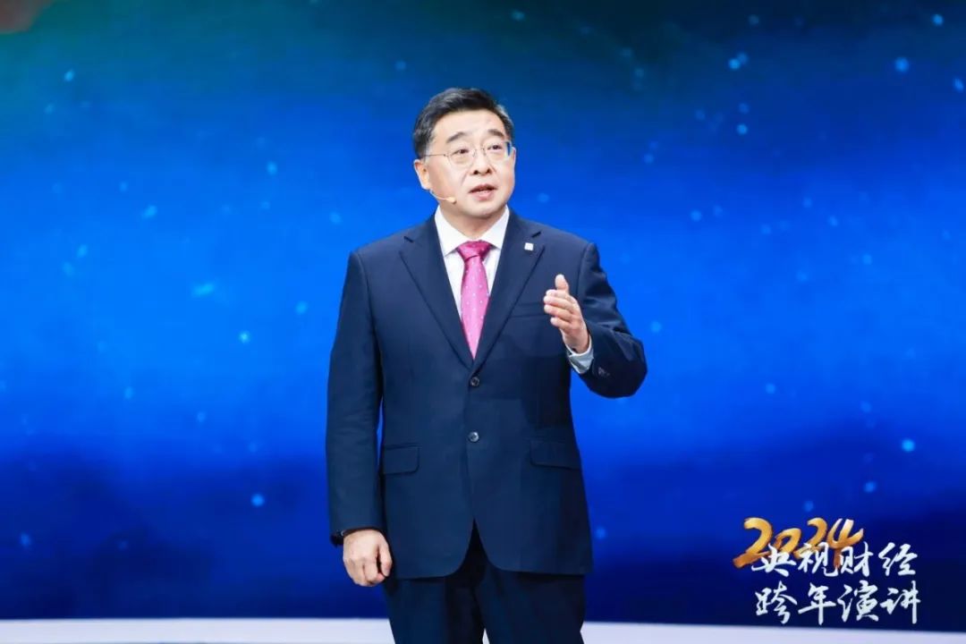 央视跨年演讲 | 杨东升：以一臂之力造福人类